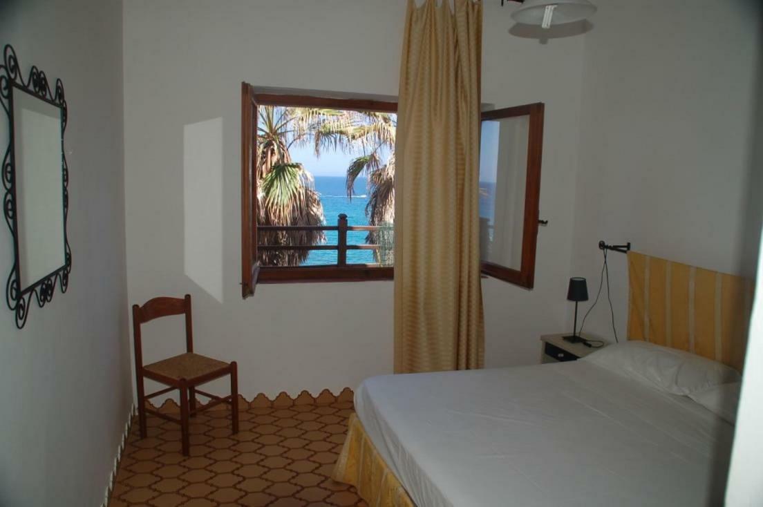 Waterfront Apartments Bosa Porto Alabe Εξωτερικό φωτογραφία
