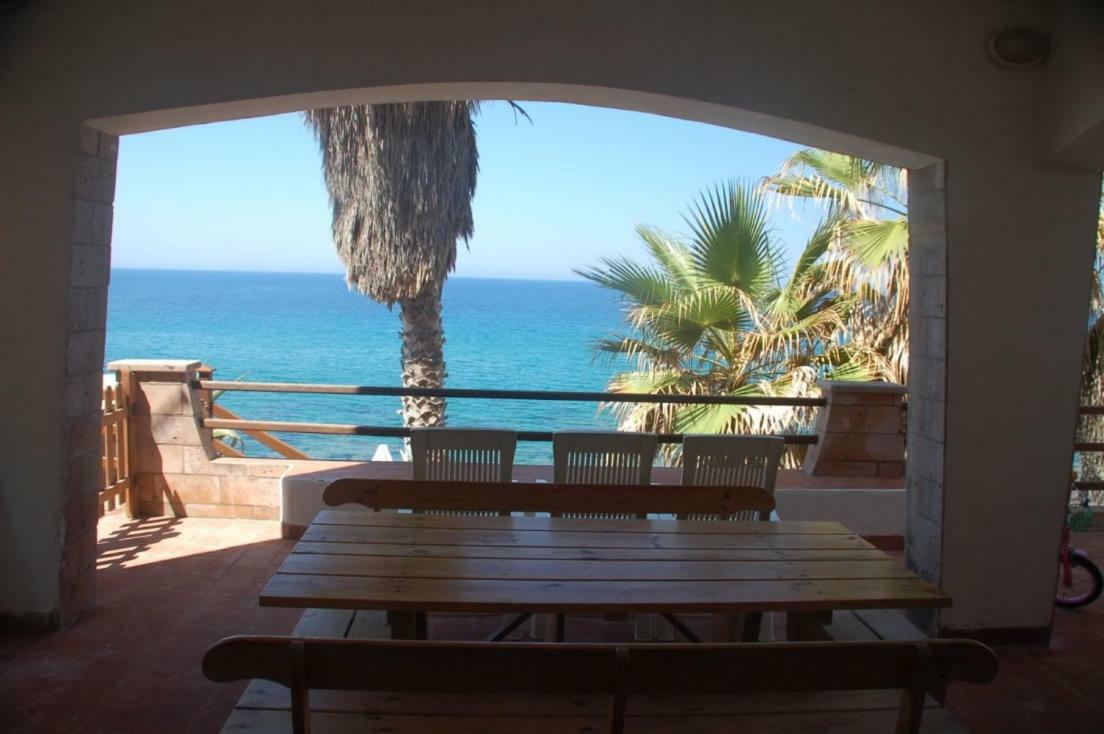 Waterfront Apartments Bosa Porto Alabe Εξωτερικό φωτογραφία